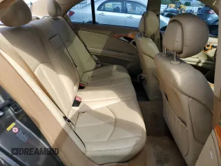 2008 Mercedes-Benz E 350 Luxury z VIN WDBUF56X88B203203, wystawiony jako Copart lot #55388255 z przebiegiem 173 706 mil mil oraz Szkoda całkowita • Salvage title. Historia ofert i sprzedaży dostępna na DreamBid. Obrazek 10.