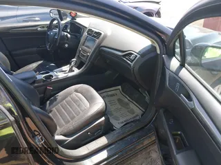 2013 Ford Fusion SE with VIN 3FA6P0HR6DR262691, listed as a IAAI auction lot 42661955 with 133,673 mi miles and . Bid and sale history available at DreamBid. Image 5.