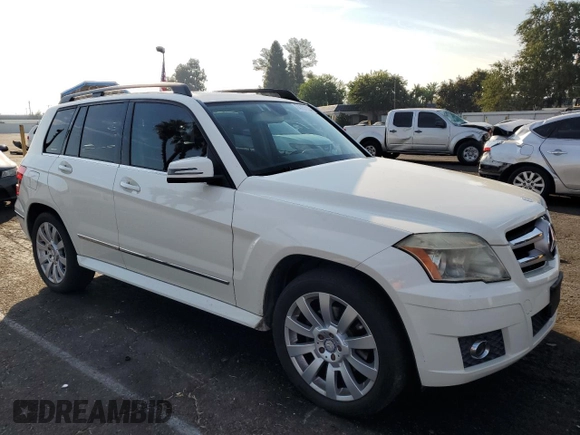 2010 Mercedes-Benz GLK 350 with VIN WDCGG8HBXAF318196, listed as a Copart auction lot 74781134 with 154,956 mi miles and Clean Title. Bid and sale history available at DreamBid. Image 4.