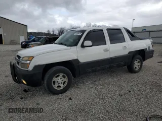 2003 Chevrolet Avalanche with VIN 3GNEC13T63G131370, listed as a Copart auction lot 49786675 with 230,570 mi miles and Salvage Title. Bid and sale history available at carsss.com. Image 1.