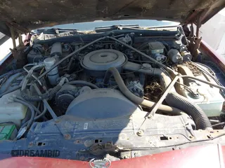 1991 Cadillac Brougham z VIN 1G6DW54E4MR716777, wystawiony jako IAAI lot #42383965 z przebiegiem 197 824 mil mil oraz . Historia ofert i sprzedaży dostępna na DreamBid. Obrazek 10.