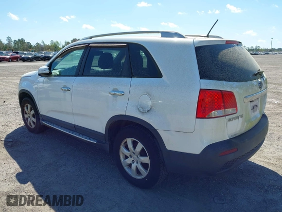 2011 Kia Sorento LX with VIN 5XYKT4A14BG161186, listed as a IAAI auction lot 41788519 with 163,375 mi miles. Bid and sale history available at carsss.com. Image 3.