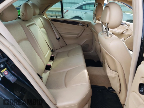 2004 Mercedes-Benz C 240 с VIN WDBRF61J74E019300, выставлен на аукционе Copart как лот 49879405 с пробегом 142 391 миль миль и Списание • Salvage title. История ставок и продаж доступна на DreamBid. Изображение 10.