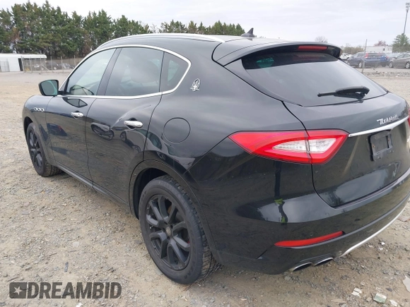 2017 Maserati Levante with VIN ZN661XUL6HX228414, listed as a IAAI auction lot 41898323 with 55,618 mi miles. Bid and sale history available at carsss.com. Image 3.