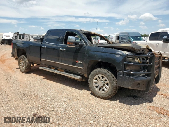 2019 Chevrolet Silverado 3500HD LTZ with VIN 1GC4KXEY6KF189594, listed as a Copart auction lot 62936734 with 0 mi miles and Salvage Title. Bid and sale history available at carsss.com. Image 4.