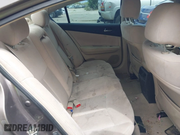 2014 Nissan Maxima S with VIN 1N4AA5AP0EC431251, listed as a IAAI auction lot 42120884 with 163,628 mi miles and . Bid and sale history available at DreamBid. Image 8.