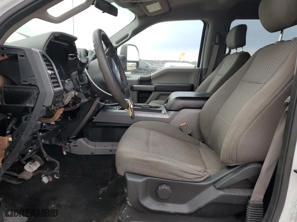 2018 Ford Super Duty F-350 SRW XL with VIN 1FT8W3BT6JEC85785, listed as a Copart auction lot 46358565 with NaN miles and Clean Title. Bid and sale history available at carsss.com. Image 7.