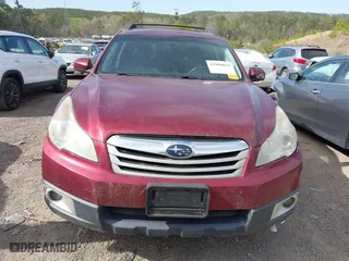 2012 Subaru Outback 2.5i Prem with VIN 4S4BRBGC0C3229450, listed as a IAAI auction lot 41900814 with 190,967 mi miles. Bid and sale history available at carsss.com. Image 6.