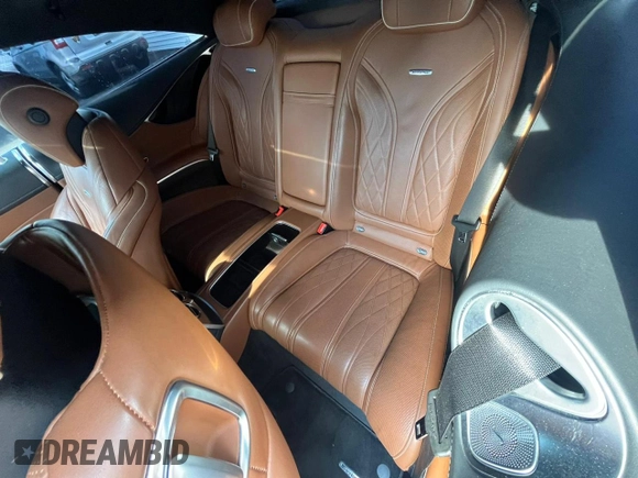 2015 Mercedes-Benz S 63 AMG z VIN WDDXJ7JB0FA008256, wystawiony jako Copart lot #78848754 z przebiegiem 130 783 mil mil oraz Czysty tytuł • Clean title. Historia ofert i sprzedaży dostępna na DreamBid. Obrazek 5.