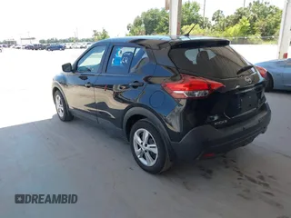 2020 Nissan Kicks S with VIN 3N1CP5BV2LL549918, listed as a IAAI auction lot 42282631 with 120,403 mi miles and . Bid and sale history available at DreamBid. Image 3.