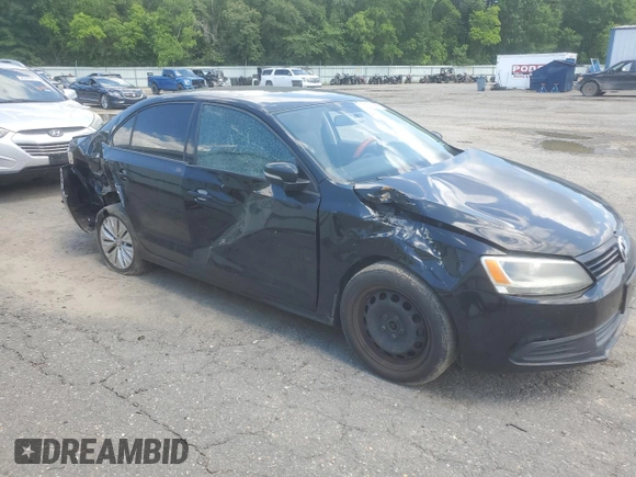 2014 Volkswagen Jetta SE with VIN 3VWD17AJ1EM366484, listed as a Copart auction lot 56331985 with 204,601 mi miles and Salvage title. Bid and sale history available at DreamBid. Image 4.