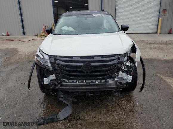 2024 Nissan Pathfinder Platinum with VIN 5N1DR3DH2RC279760, listed as a Copart auction lot 74944464 with 5,293 mi miles and Salvage Title. Bid and sale history available at carsss.com. Image 5.