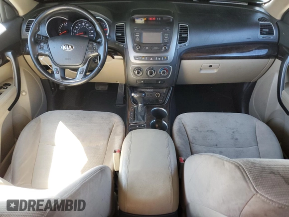 2014 Kia Sorento LX with VIN 5XYKTCA62EG446365, listed as a Copart auction lot 50471175 with 194,463 mi miles and Clean Title. Bid and sale history available at carsss.com. Image 8.