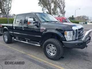 2008 Ford F-250 XL z VIN 1FTSW21R38EB54863, wystawiony jako IAAI lot #41890684 z przebiegiem 78 484 mil mil oraz . Historia ofert i sprzedaży dostępna na DreamBid. Obrazek 1.