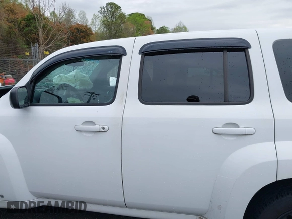 2009 Chevrolet HHR LS with VIN 3GNCA13B69S618496, listed as a IAAI auction lot 41952230 with 111,945 mi miles and . Bid and sale history available at DreamBid. Image 14.