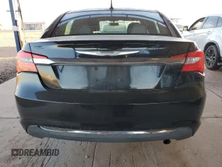 2014 Chrysler 200 Touring with VIN 1C3CCBBB1EN137252, listed as a Copart auction lot 55151275 with 132,878 mi miles and Clean Title. Bid and sale history available at carsss.com. Image 6.