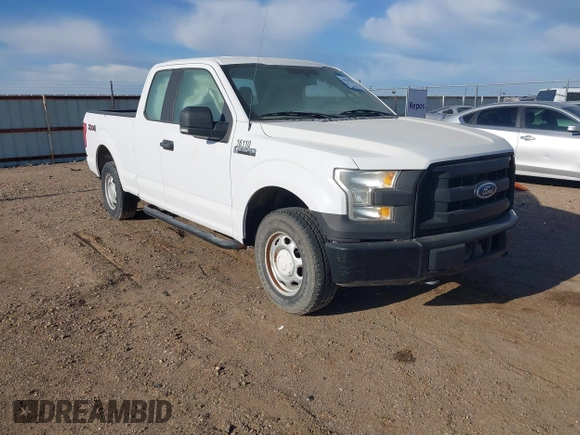 2016 Ford F-150 XLT with VIN 1FTFX1EF6GKF56188, listed as a IAAI auction lot 42022765 with 218,553 mi miles. Bid and sale history available at carsss.com. Image 1.