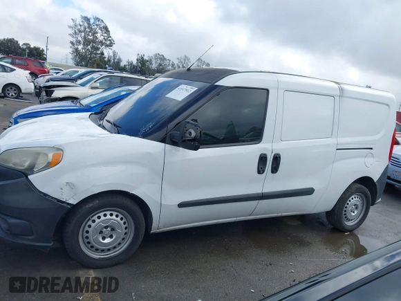 2016 Ram ProMaster City Cargo Tradesman with VIN ZFBERFAT8G6B33173, listed as a IAAI auction lot 41517912 with Not Provided miles. Bid and sale history available at carsss.com. Image 13.