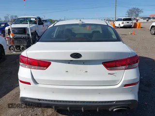 2019 Kia Optima LX with VIN 5XXGT4L33KG364935, listed as a IAAI auction lot 41991965 with 86,380 mi miles. Bid and sale history available at carsss.com. Image 16.