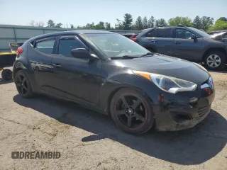 2012 Hyundai Veloster w/Gray Int with VIN KMHTC6AD5CU066108, listed as a Copart auction lot 62311305 with 117,856 mi miles and Salvage title. Bid and sale history available at DreamBid. Image 4.