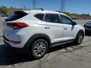 2017 Hyundai Tucson SE с VIN KM8J3CA49HU297543, выставлен на аукционе Copart как лот 55677775 с пробегом 95 237 миль миль и Списание • Salvage title. История ставок и продаж доступна на DreamBid. Изображение 3.