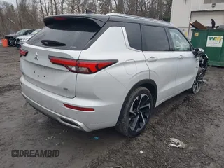 2024 Mitsubishi Outlander SEL z VIN JA4J4WA89RZ056649, wystawiony jako IAAI lot #41715013 z przebiegiem 7 835 mil mil oraz . Historia ofert i sprzedaży dostępna na DreamBid. Obrazek 4.