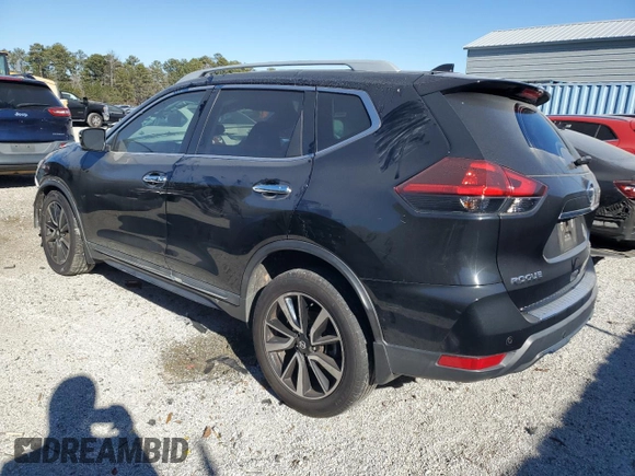 2020 Nissan Rogue SL z VIN 5N1AT2MT8LC701475, wystawiony jako Copart lot #88970585 z przebiegiem 63 129 mil mil oraz Nie do naprawy • Non repairable. Historia ofert i sprzedaży dostępna na DreamBid. Obrazek 2.
