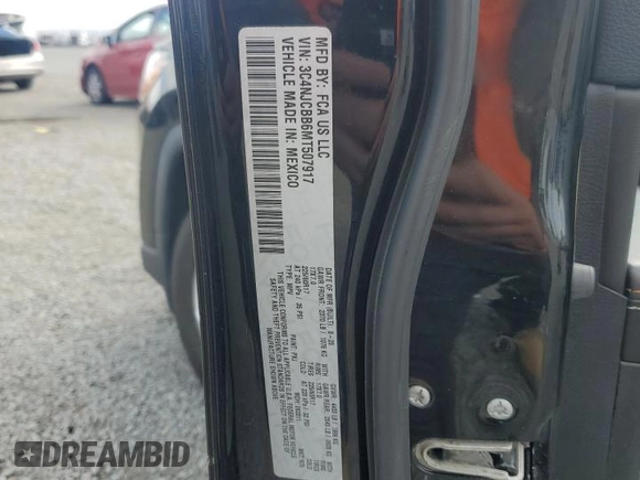 2021 Jeep Compass Latitude z VIN 3C4NJCBB6MT507917, wystawiony jako Copart lot #56979785 z przebiegiem 85 739 mil mil oraz Szkoda całkowita • Salvage title. Historia ofert i sprzedaży dostępna na DreamBid. Obrazek 14.