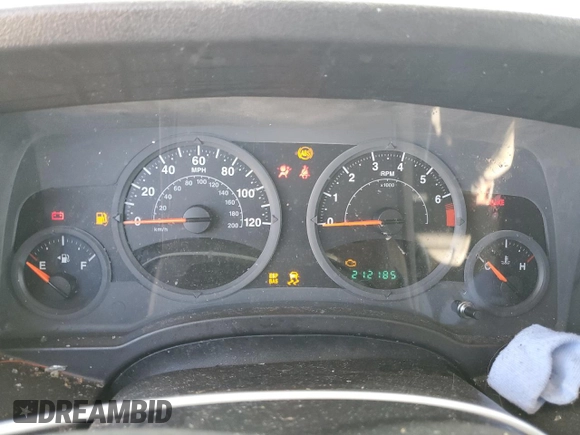 2007 Jeep Patriot Sport with VIN 1J8FT28W07D398750, listed as a Copart auction lot 44977885 with 212,185 mi miles and Non Repairable. Bid and sale history available at DreamBid. Image 9.
