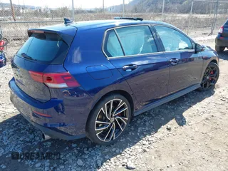 2024 Volkswagen GTI Autobahn с VIN WVWVA7CDXRW148094, выставлен на аукционе IAAI как лот 41918984 с пробегом 9 313 миль миль и . История ставок и продаж доступна на DreamBid. Изображение 4.