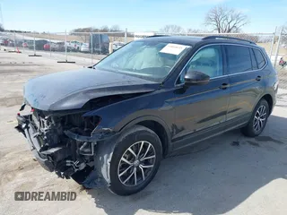 2019 Volkswagen Tiguan SE with VIN 3VV2B7AX6KM066013, listed as a IAAI auction lot 41854035 with 72,322 mi miles and . Bid and sale history available at DreamBid. Image 17.