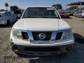 2015 Nissan Frontier SV with VIN 1N6BD0CT0FN757587, listed as a Copart auction lot 62007415 with 115,980 mi miles and Clean title. Bid and sale history available at DreamBid. Image 5.