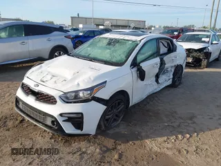 2020 Kia Forte GT-Line with VIN 3KPF34AD8LE251922, listed as a IAAI auction lot 41885015 with 56,505 mi miles. Bid and sale history available at carsss.com. Image 17.