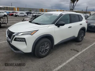 2023 Nissan Rogue S with VIN 5N1BT3AA6PC813470, listed as a Copart auction lot 48348285 with 25,459 mi miles and Salvage Title. Bid and sale history available at carsss.com. Image 1.