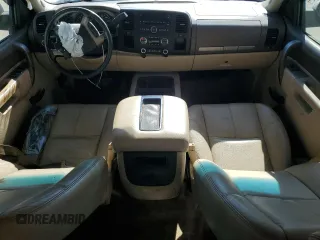 2013 Chevrolet Silverado 1500 LT with VIN 3GCPCSE04DG158370, listed as a Copart auction lot 42423605 with 228,084 mi miles and Salvage Title. Bid and sale history available at DreamBid. Image 8.