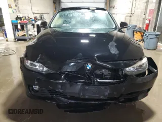 2013 BMW 3 Series 328i xDrive z VIN WBA3B5C50DF590552, wystawiony jako Copart lot #54303835 z przebiegiem 124 700 mil mil oraz Czysty tytuł • Clean title. Historia ofert i sprzedaży dostępna na DreamBid. Obrazek 5.