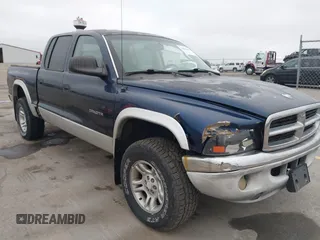 2001 Dodge Dakota Sport with VIN 1B7GG2AN81S160729, listed as a IAAI auction lot 41500485 with 161,279 mi miles. Bid and sale history available at carsss.com. Image 1.