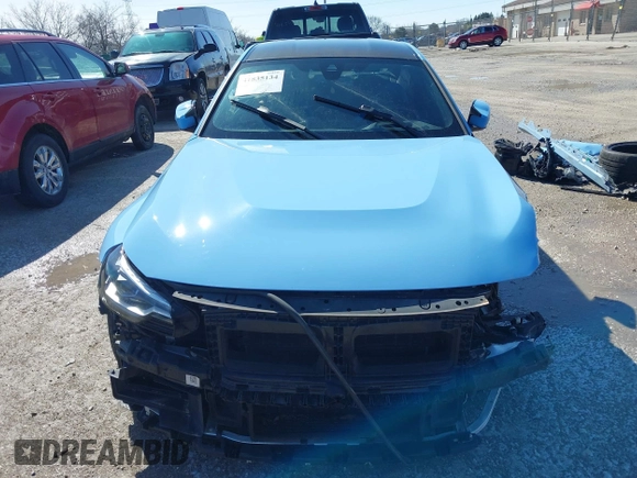 2023 BMW M2 z VIN 3MF13DM00P8D18677, wystawiony jako IAAI lot #41835134 z przebiegiem Nie podano mil oraz . Historia ofert i sprzedaży dostępna na DreamBid. Obrazek 13.
