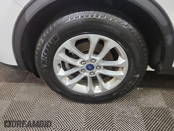 2020 Ford Escape SE z VIN 1FMCU9G66LUB14805, wystawiony jako IAAI lot #42388285 z przebiegiem 50 819 mil mil oraz . Historia ofert i sprzedaży dostępna na DreamBid. Obrazek 23.