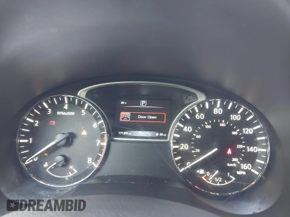 2018 Nissan Altima SR with VIN 1N4AL3AP5JC255662, listed as a IAAI auction lot 42229232 with 171,399 mi miles and . Bid and sale history available at carsss.com. Image 7.