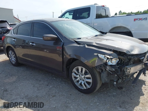 2016 Nissan Altima S z VIN 1N4AL3AP5GN304212, wystawiony jako IAAI lot #42268073 z przebiegiem Nie podano mil oraz . Historia ofert i sprzedaży dostępna na DreamBid. Obrazek 1.