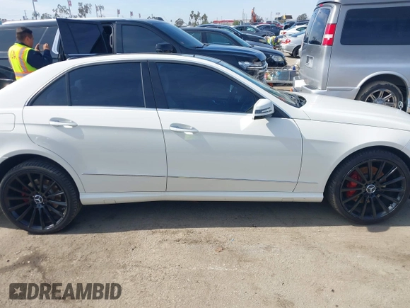 2011 Mercedes-Benz E 550 Luxury with VIN WDDHF7CB3BA292608, listed as a IAAI auction lot 41615375 with 194,183 mi miles and . Bid and sale history available at DreamBid. Image 13.