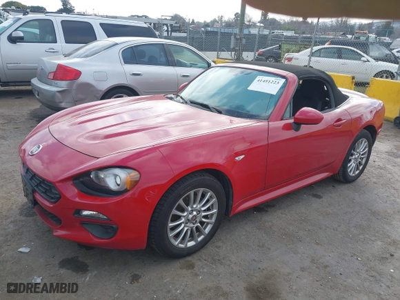 2017 FIAT 124 Spider Lusso with VIN JC1NFAEK6H0108832, listed as a IAAI auction lot 41451223 with 1 mi miles. Bid and sale history available at carsss.com. Image 16.