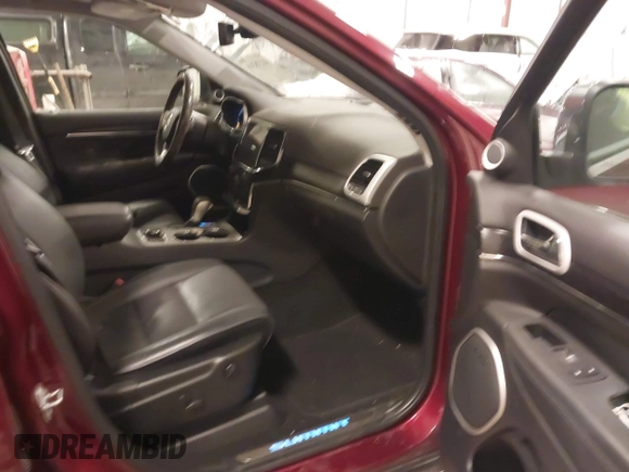 2020 Jeep Grand Cherokee Summit с VIN 1C4RJFJG3LC251228, выставлен на аукционе IAAI как лот 41278249 с пробегом 110 745 миль миль и . История ставок и продаж доступна на DreamBid. Изображение 5.