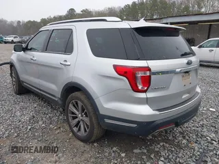 2018 Ford Explorer Limited with VIN 1FM5K7F8XJGA89666, listed as a IAAI auction lot 41334145 with 131,437 mi miles and . Bid and sale history available at carsss.com. Image 3.