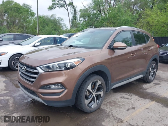 2017 Hyundai Tucson Value z VIN KM8J33A29HU389413, wystawiony jako IAAI lot #42098242 z przebiegiem 98 738 mil mil oraz . Historia ofert i sprzedaży dostępna na DreamBid. Obrazek 17.