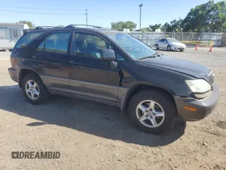 2002 Lexus RX 300 with VIN JTJHF10U820282916, listed as a Copart auction lot 67762054 with 188,965 mi miles and Salvage Title. Bid and sale history available at carsss.com. Image 4.