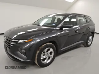 2022 Hyundai Tucson SE with VIN 5NMJA3AE1NH111631, listed as a Copart auction lot 45758095 with 43,426 mi miles and Clean Title. Bid and sale history available at carsss.com. Image 1.