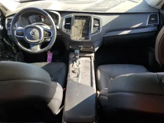 2020 Volvo XC90 Momentum with VIN YV4102CK0L1606696, listed as a Copart auction lot 62418285 with 51,916 mi miles and Salvage title. Bid and sale history available at DreamBid. Image 8.