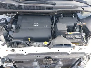 2016 Toyota Sienna LE AAS with VIN 5TDKK3DC2GS731724, listed as a IAAI auction lot 41631571 with 88,900 mi miles. Bid and sale history available at carsss.com. Image 10.